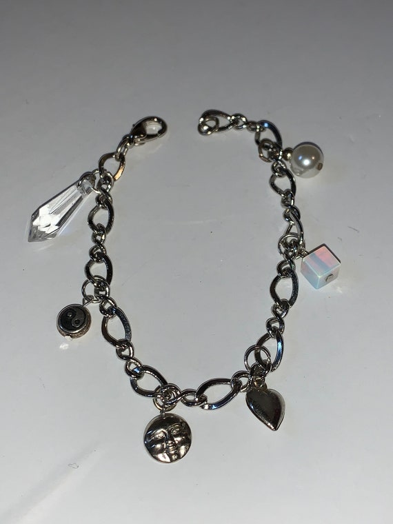 Vintage Charm Bracelet Silver tone with 6 Charms … - image 6