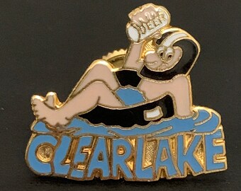 Vintage 1980s Clearlake Enamel Souvenir Screw Back Souvenir Pin