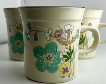 Ensemble de quatre tasses vintage en grès Nitto Meadow Stone Japon