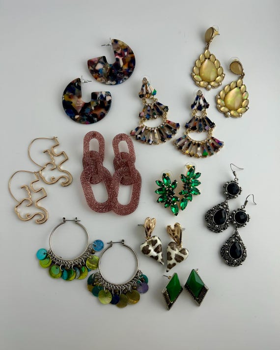 Vintage Y2K Earring Lot includes 10 pairs plus 2 bonus pairs and a ring. For Pierced Ears