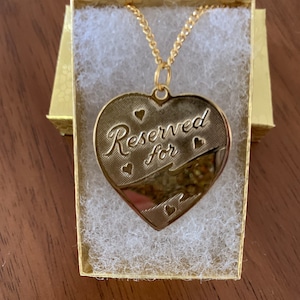 Vintage Heart Necklace: Engravable Gold Tone Pendant, 25in Chain