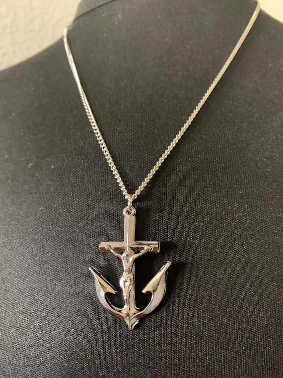 Mariner anchor Clearance