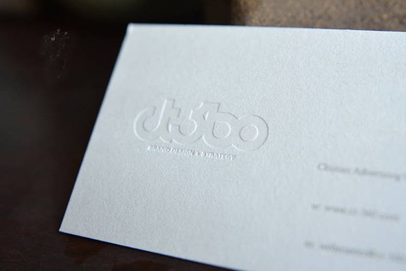 Minimal and stylish Deboss Business Card Design and Print Business Card with deboss