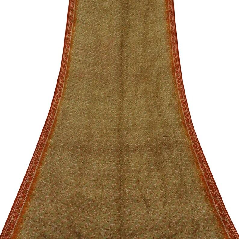 Paisley /& Leaves Print Sari Vintage Pure Silk Light Brown Sari Craft Decor Fabric VMIN-VPS-PS60197 Indian Traditional Sari