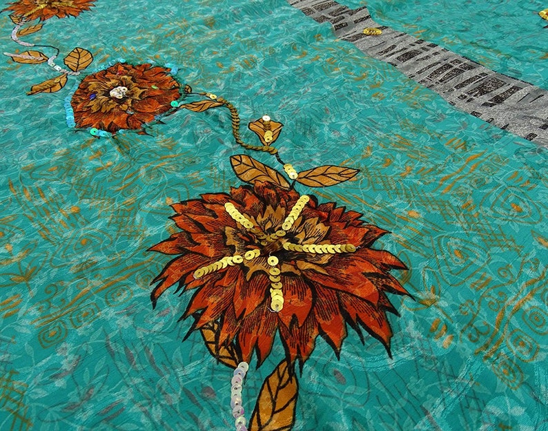 Indian Vintage Saree Crepe Silk Fabric Floral Printed Used Blue Craft Sri 5 Yard VCRP3201