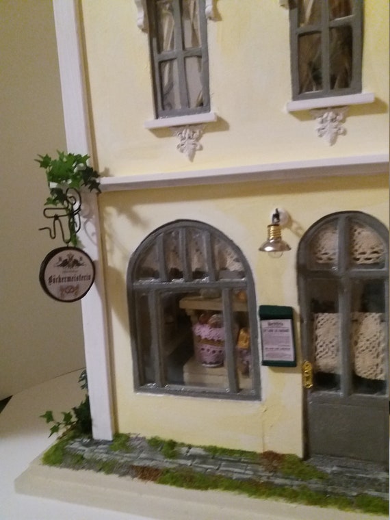 dollhouse bakery