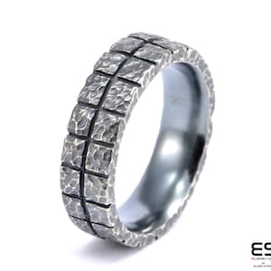 Contemporary modern Ring, oxidized 925 Silver Ring, elegant organic Ring, Ring for men and women, unisex ring, geometric black silver ring