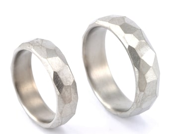 Titanium Wedding rings, faceted wedding rings set, titanium wedding bands, modern titanium rings, alternative wedding rings, ring for men