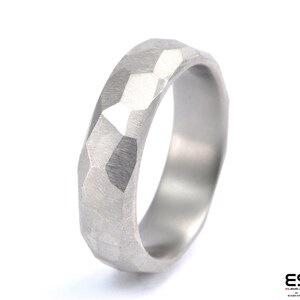 Handmade Titanium wedding ring, wedding band for Men and women, contemporary elegant minimalist ring, facets ring,titanium ring allergy free