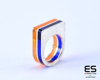 Colorful modern contemporary Ring 925 sterling Silver with blue and neon red plexiglas minimalist unisex design for men and women