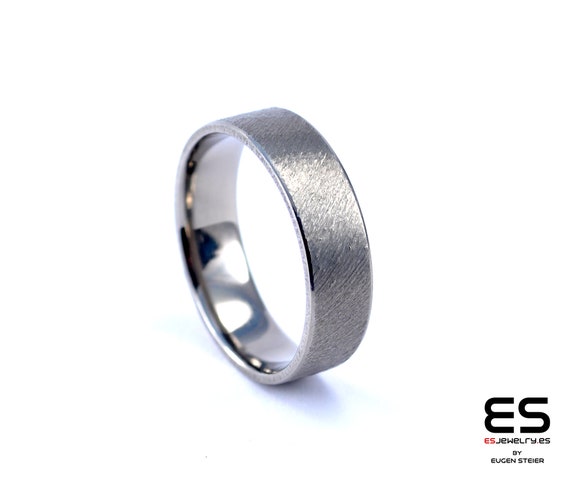 Titanium ring allergy deals