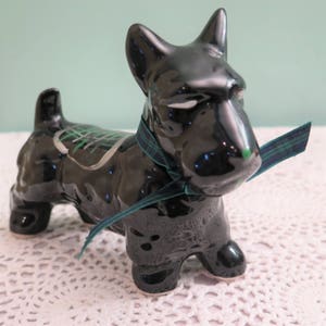 Scottie Dog Figure - Vintage Scottie Dog Figure - Black Ceramic Scottish Terrier - Scottie Dog Ornament - Dog Gift - Scottish Gift - Tartan