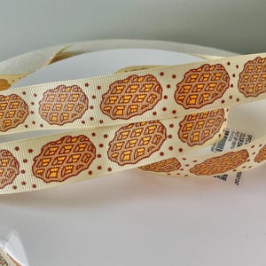 7/8 ”Waffeln auf Creme Ripsband Meterware