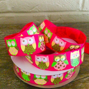 7/8&quot; Owls on Shocking Pink Grosgrain Ribbon