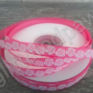 3/8&quot; White Roses on Pink Coral Grosgrain Ribbon