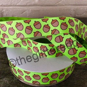7/8” Acorns on Green Grosgrain Ribbon