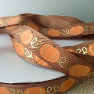 7/8” Fall Harvest Pumpkins on Turftan Grosgrain Ribbon