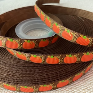 3/8” Fall Pumpkins on Turftan Grosgrain Ribbon