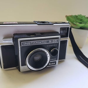 Vintage 70&#39;s Kodak Instamatic X-35 Camera, Vintage Cameras, Vintage Props
