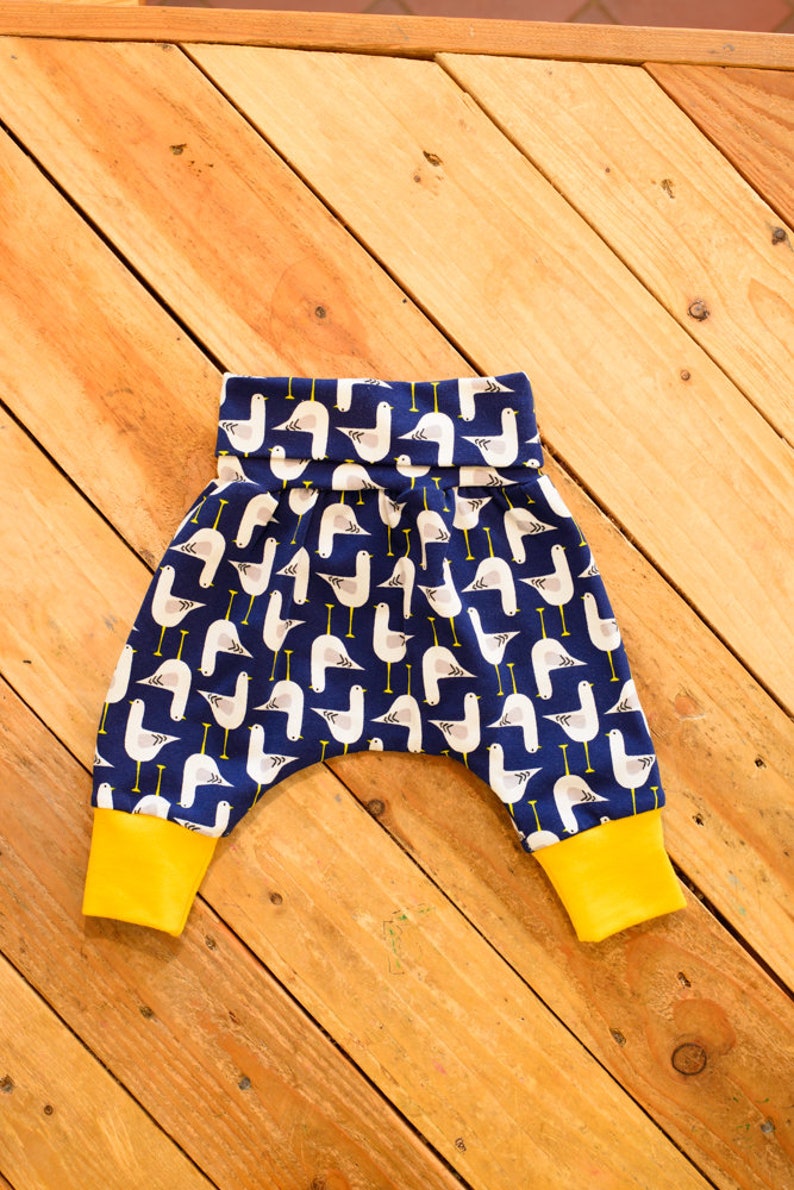 Grow with Me Harem Trousers Sewing Pattern and Tutorial 0m to 3-5y image 4
