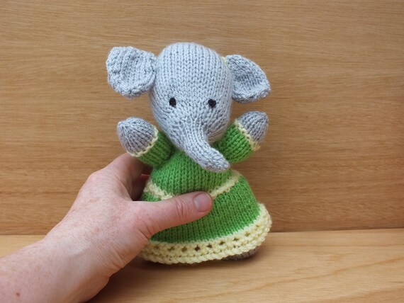 small knitted animals