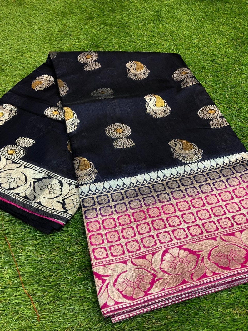 Free Shipping Black Kanchipuram Silk Saree Beautiful Floral Peacock Jhumkey weaved Pattern Indian Clothing Antique Sarong Wedding Wear 5Yrds