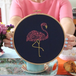 Flamingo Embroidery Kit, Craft Kit for Beginners, Paisley Hoop Art, Modern Needlework Set, Animal Lovers Gift, DIY embroidery pattern image 4