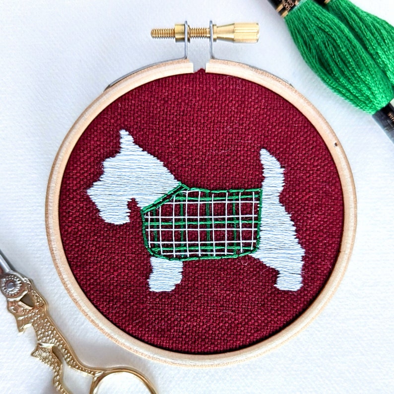 Scotty Dog Mini Embroidery Kit Stickpackung für Anfänger Scotty Dog Stickdatei Scottish Embroidery kit Bild 1