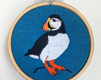 Mini Puffin Embroidery Kit, 3-Inch Organic Cotton DIY Craft Set for Beginners