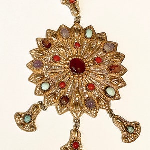 Filigree pendant