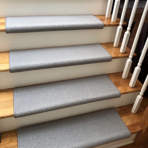 Baytowne ll Half Moon 100% Wool True Bullnose Padded Carpet Stair Tread JMish (Sold Per Step/Each)