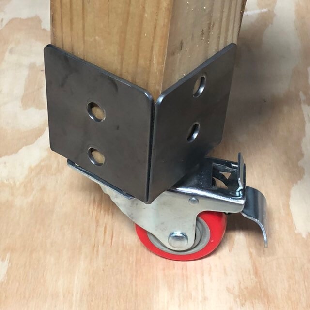 PostHugger™ Swivel/Locking Wheel/Castor/Caster Brackets FOR 6X6 POSTS