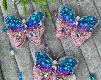 Charming butterfly brooch with shining wings Rainbow butterfly brooch Butterfly brooch with rhinestones Perfect gift