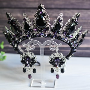Gothic wedding crown Black and purple crown Black gothic crown Black gothic tiara Black vampire tiara Halloween crown Black wedding dress