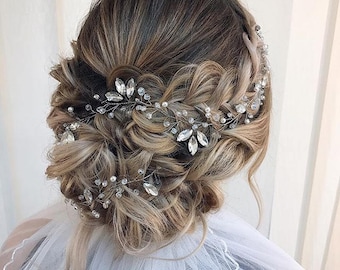 Wedding crystal vine for bride, rhinestone wedding vine for bride, burgundy wreath, black wedding wreath, wedding crystal hair vine