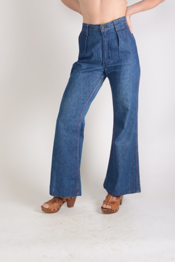 1970s Lee wide leg flared jeans, sailor pants, Ma… - image 4