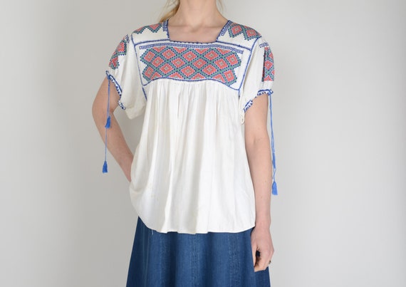 1960s Mexican embroidered smock top, Huipil, Oaxa… - image 1