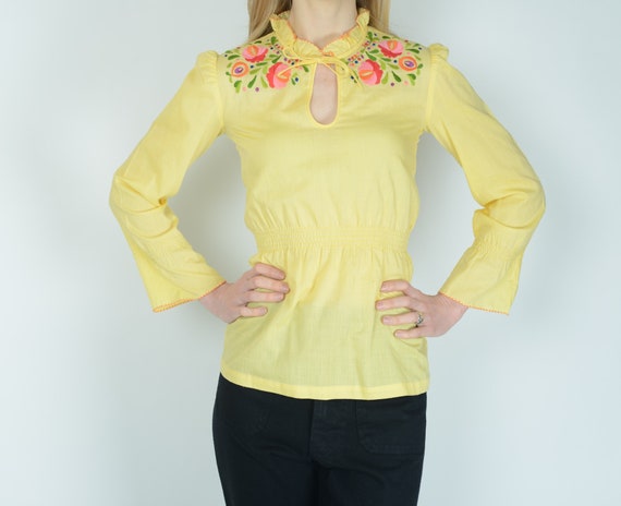 1970s Hungarian embroidered smock top, ethnic blo… - image 3