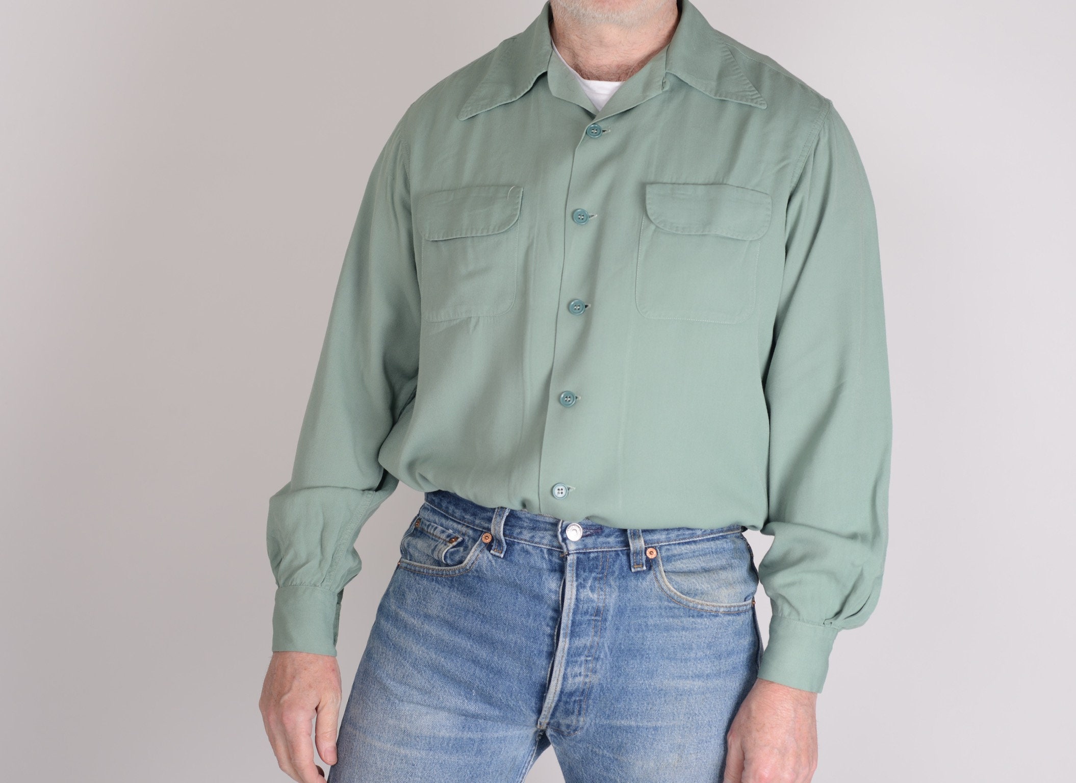 Image of 1940S Gabardine Wool Foam Green Loop Collar Mens Shirt, 40", True Vintage