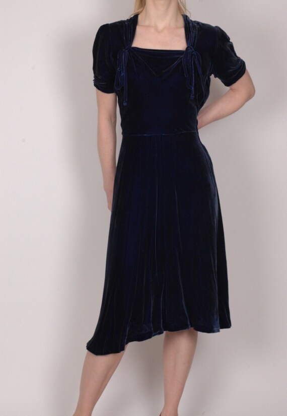 midnight blue evening gown