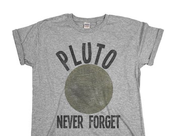Pluto Never Forget - Tee Cotton Mens Ladies T-Shirt Stanley Stella