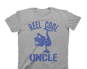 Reel Cool UNCLE - Organic Cotton - T-Shirt Mens Fit Christmas Birthday Fishing Gift