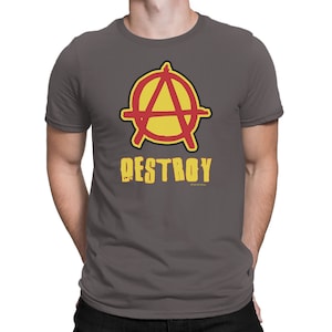 Peut inclure: Un t-shirt gris anthracite avec un symbole d'anarchie rouge à l'intérieur d'un cercle jaune et le mot "DESTROY" imprimé en dessous.