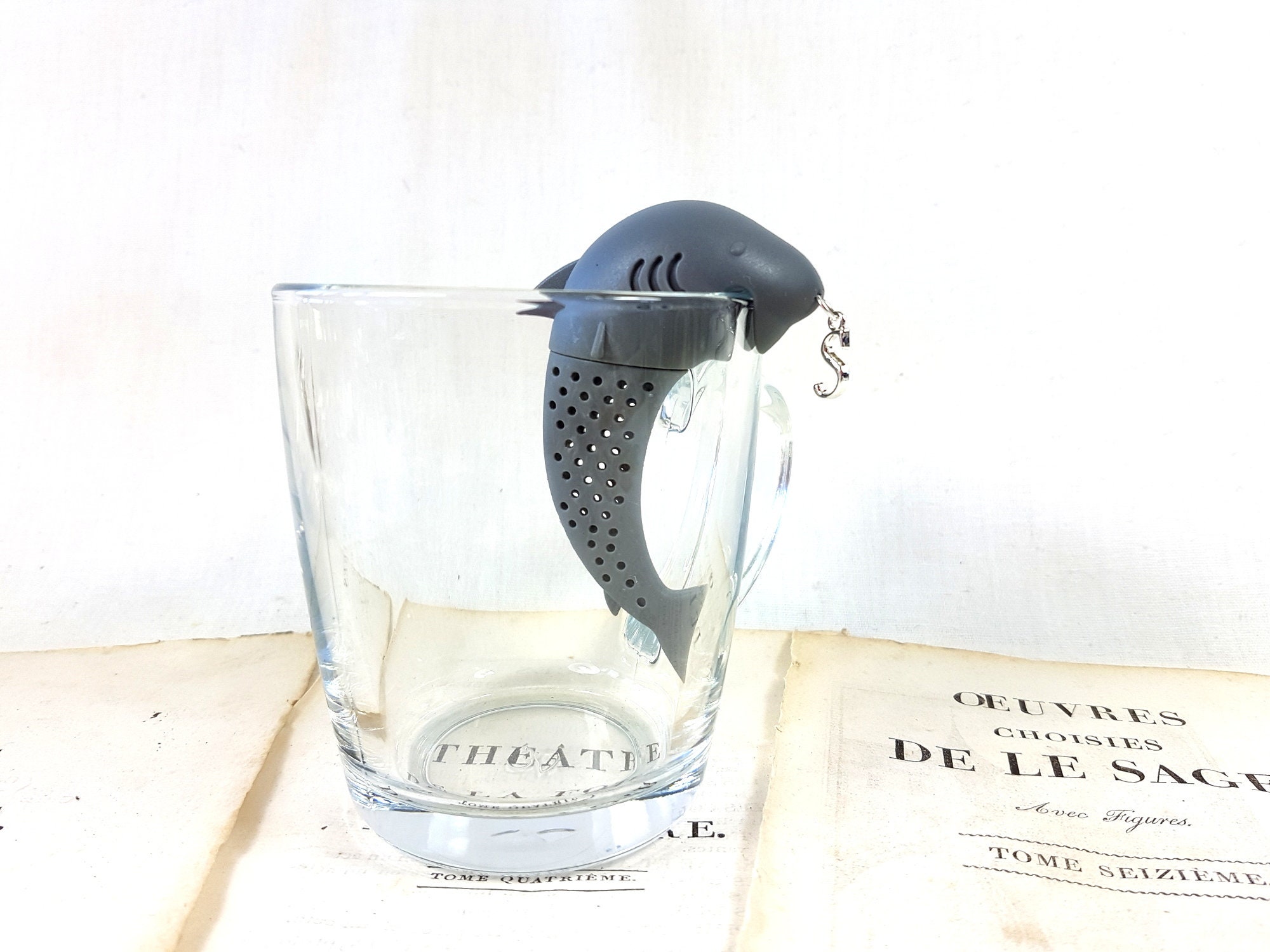 Infuseur de Thé Shark Faune Mer Océan Nature Animal Gris Jaws Lettre Monogramme Cadeau Personnalisé 