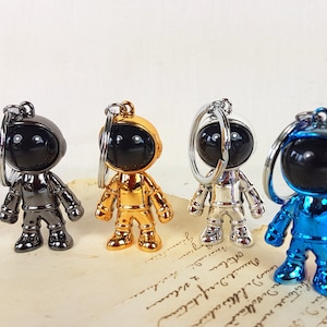 Llavero grande de astronauta en 3D, llavero personalizado con inicial, monograma de letra, regalo de astronauta, Apolo, Luna, Tierra, astronomía, galaxia