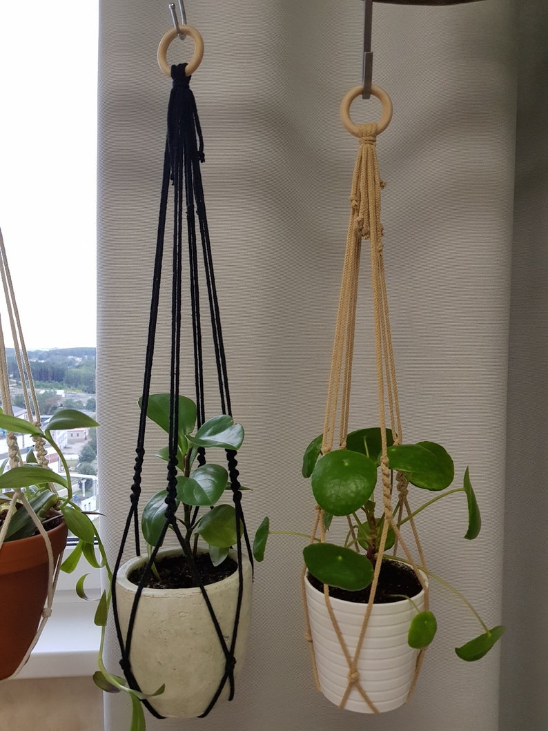Mini Modern Macrame Plant Hanger Without Tassel on Bottom