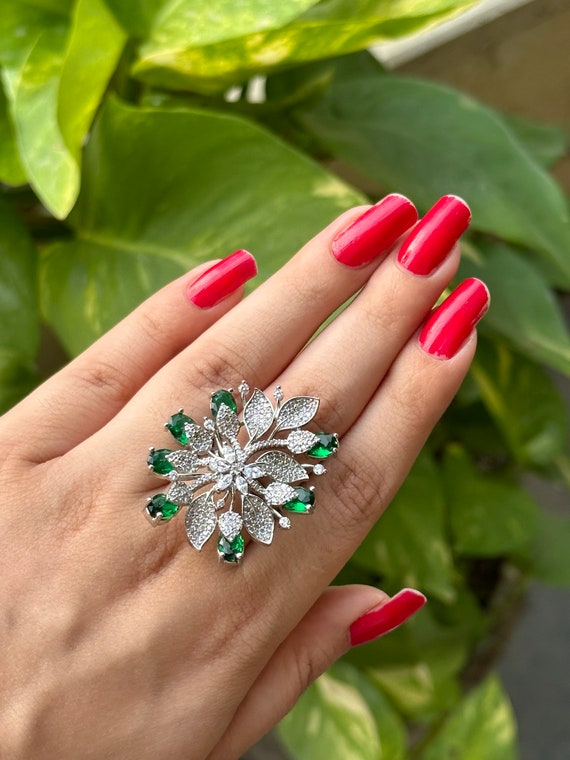 Round Fancy rose gold rings for woman | Round flower cluster cocktail –  Indian Designs