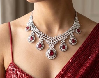SAMARA Halsbandset med diamantliknande rubinrött/Indiska brudsmycken/Halsband och örhängen med cz/Smycken med förlovningsfest och bal
