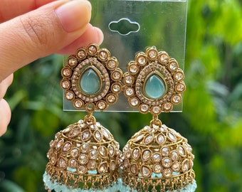 Pastelblauwe Polki etnische Jhumkas Indiase oorbellen Pakistaanse sieraden Bollywood modeontwerper Punjabi handgemaakt item lichte sieraden