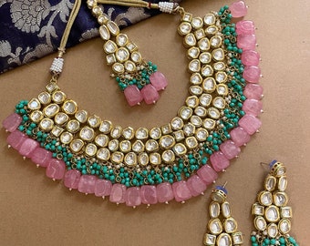 Collana da sposa dall'aspetto pesante Kundan rosa verde menta con orecchini e maang tikka, matrimonio punjabi, gioielli nikaah pakistani